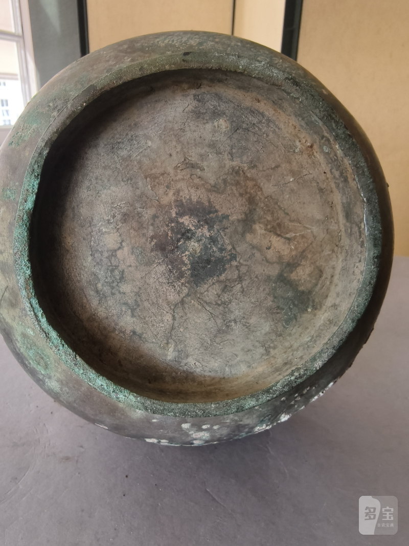 A bronze "garlic head" bottle vase - 图15